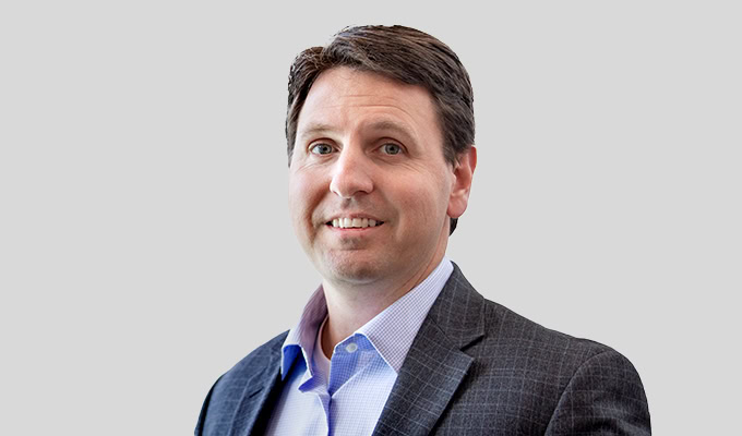 Carlos Femmer Headshot