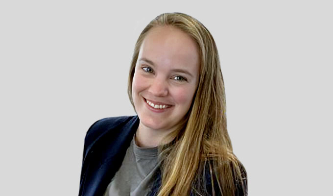 Elizabeth Jordan headshot