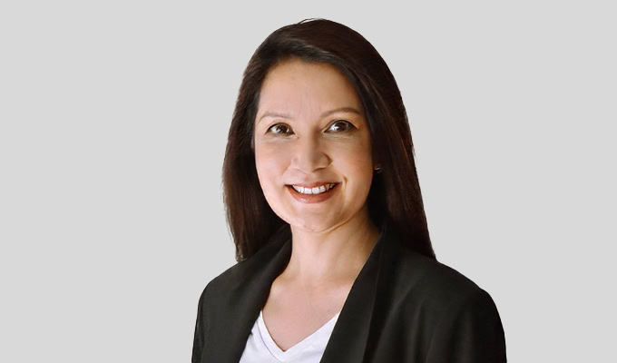 Rehana Begg Headshot